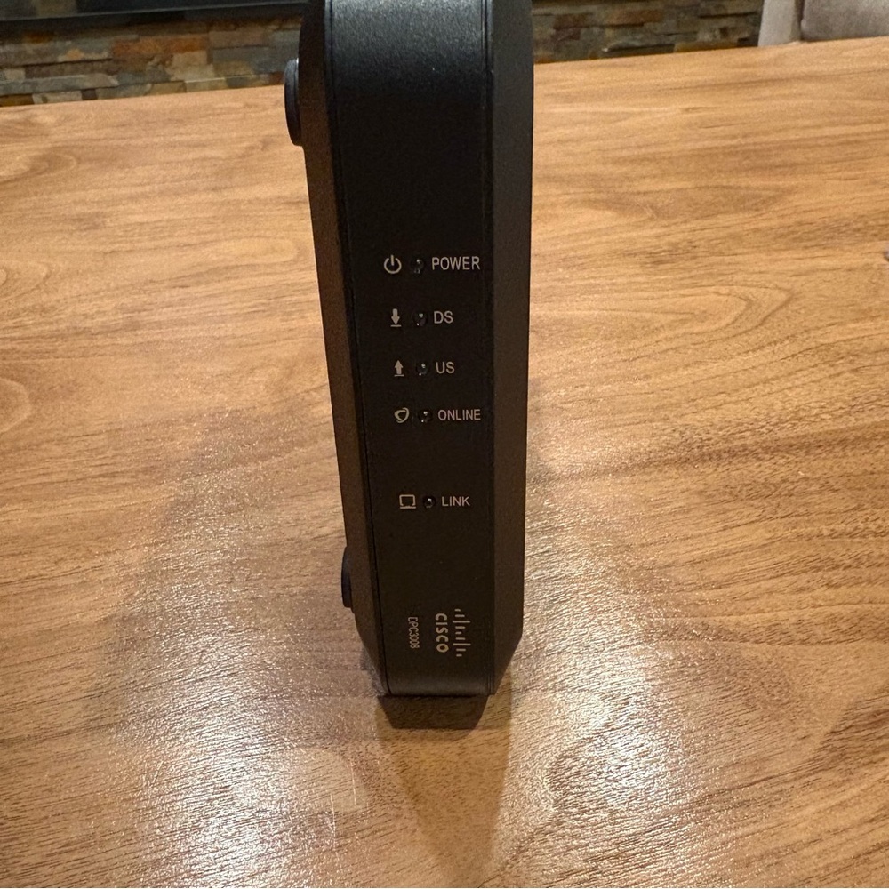 Cisco Cable Modem - Picture 2 of 9
